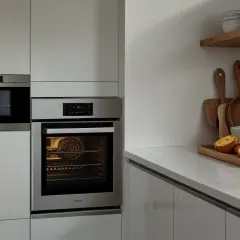 Mini piekarnik: Jakie modele Media Expert są najlepsze i wydajne?